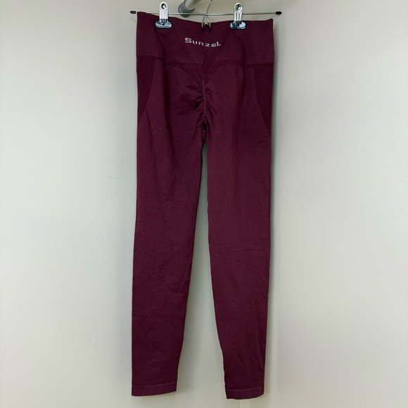 New Sunzel Dark Cherry Ribbed Leggings - Picture 2 of 5